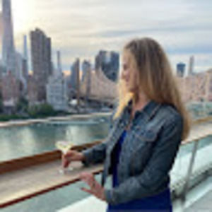 Meet your Posher, Veronica